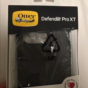 Otterbox Defender Pro XT for IPhone 13 with MagSafe